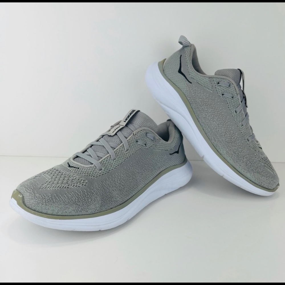 HOKA ONE RUNNING SHOES